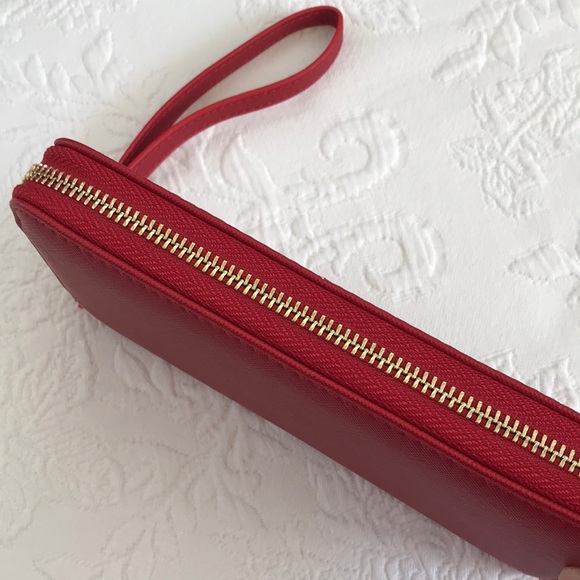 Beautiful wallet or wristlet - Picture 3 of 4